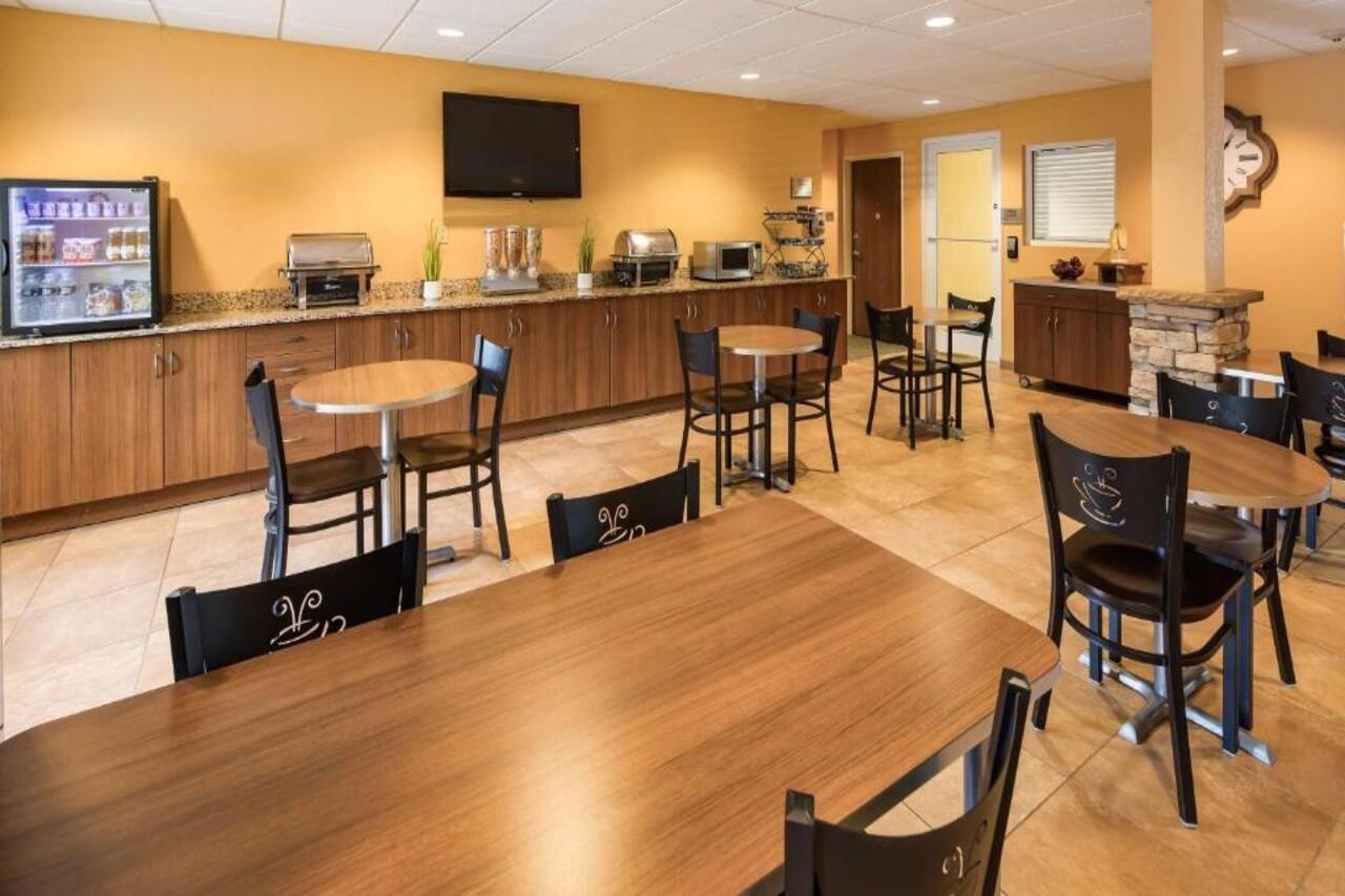 Surestay Plus Hotel By Best Western Keyser Esterno foto