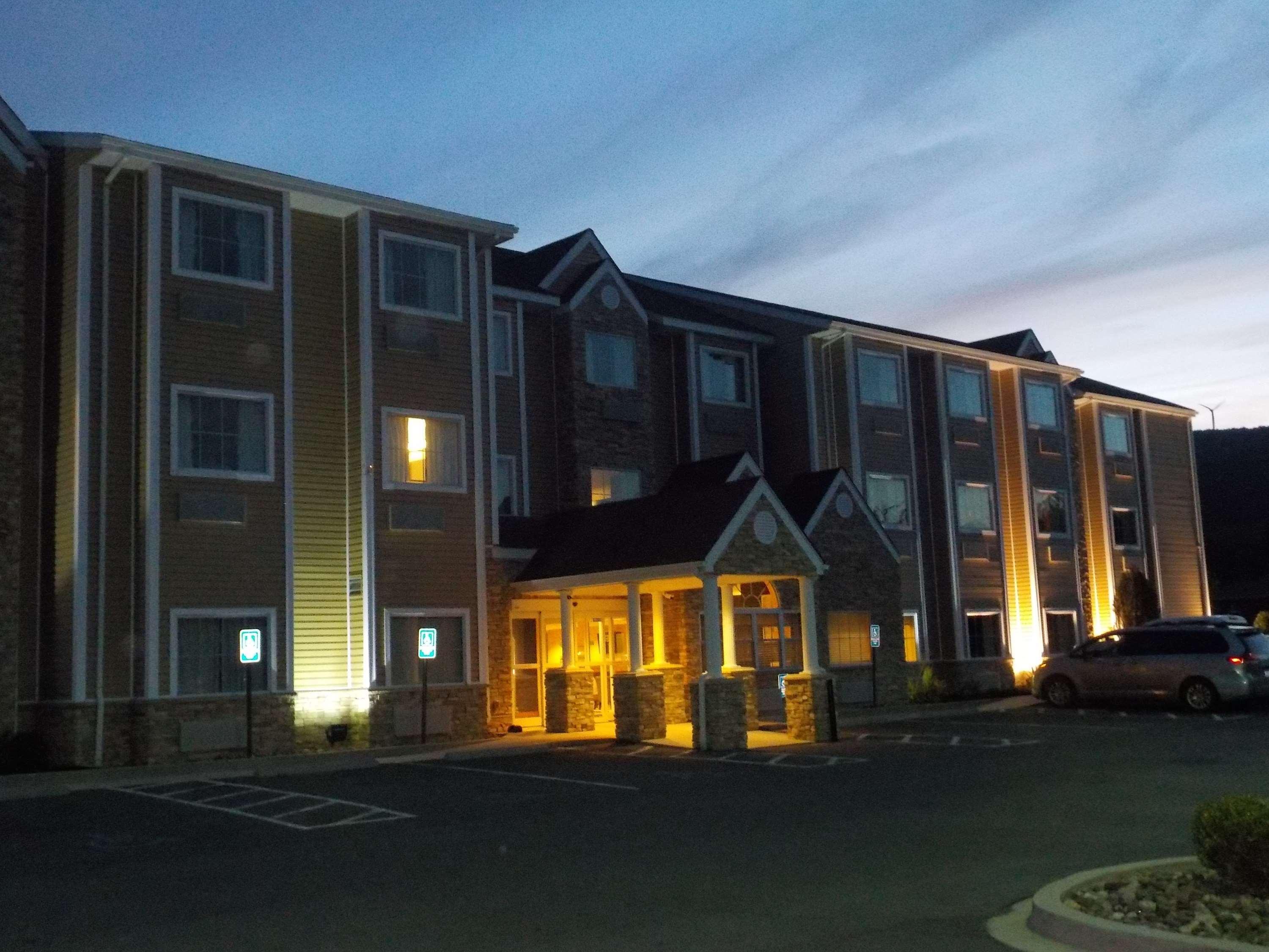 Surestay Plus Hotel By Best Western Keyser Esterno foto
