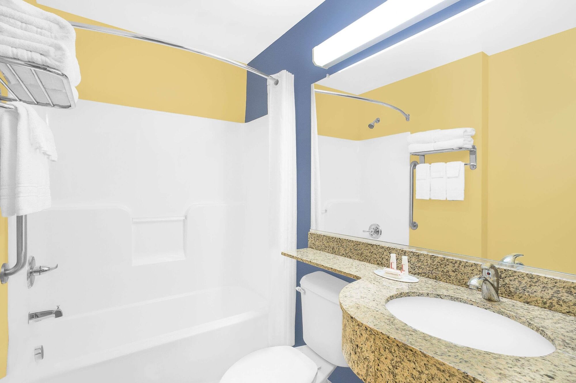Surestay Plus Hotel By Best Western Keyser Esterno foto